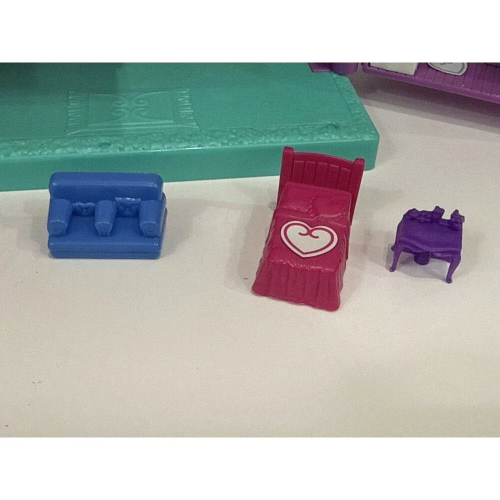 2018 Polly Pocket Pollyville House Playset Mattel Lot w/ Furniture Accessories